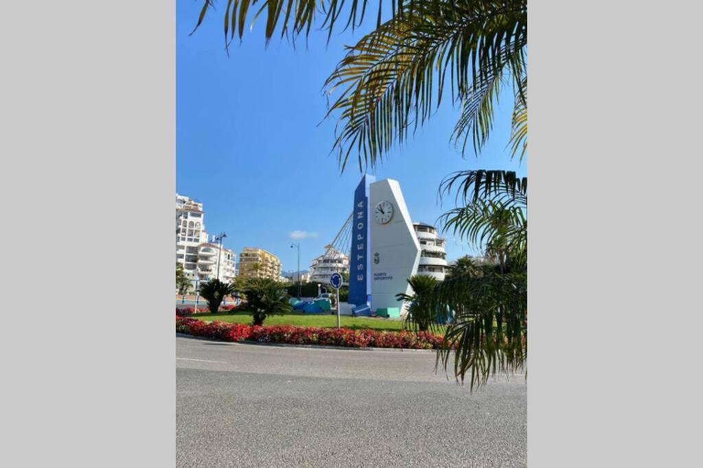 Estepona Seaview Apartment Seletur Exterior photo